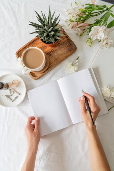 Psicoterapia para mujeres que atraviesan procesos de duelo, crisis existenciales o trauma emocional. Consulta de psicoterapia online para mujeres en crisis vitales en Chile y sesiones online para el mundo hispano